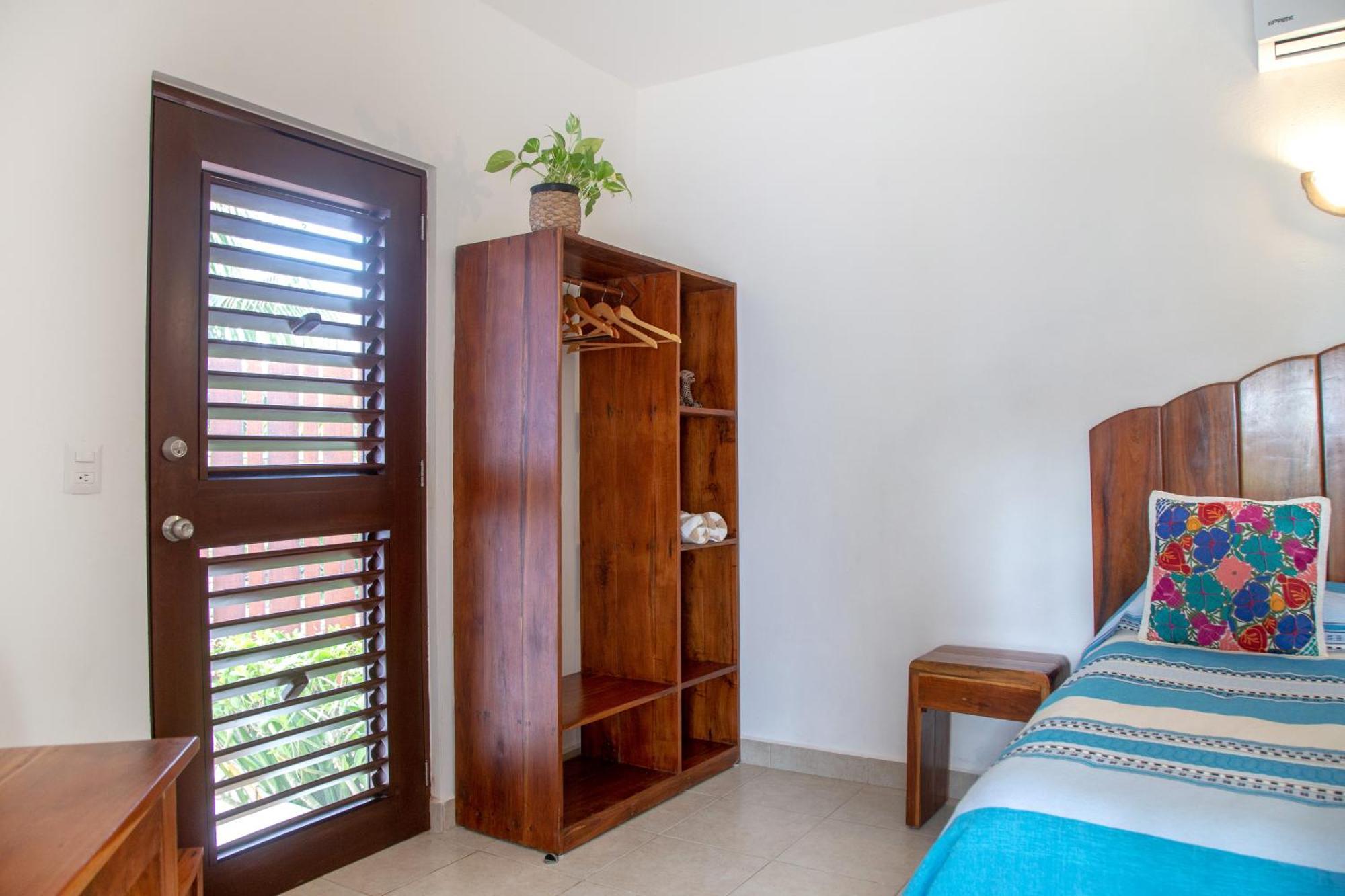 Queen Room Sea View
