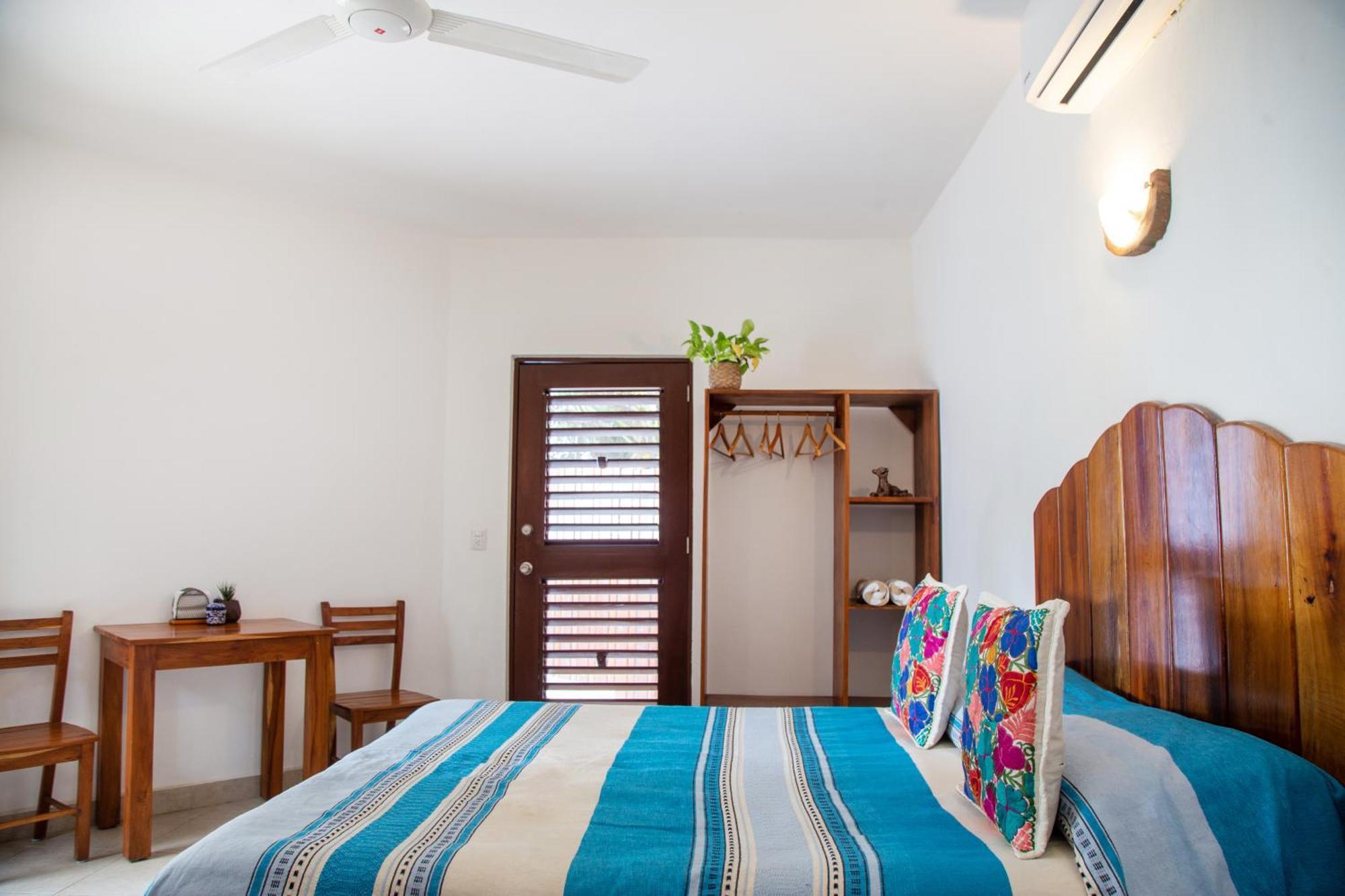 Queen Room Sea View